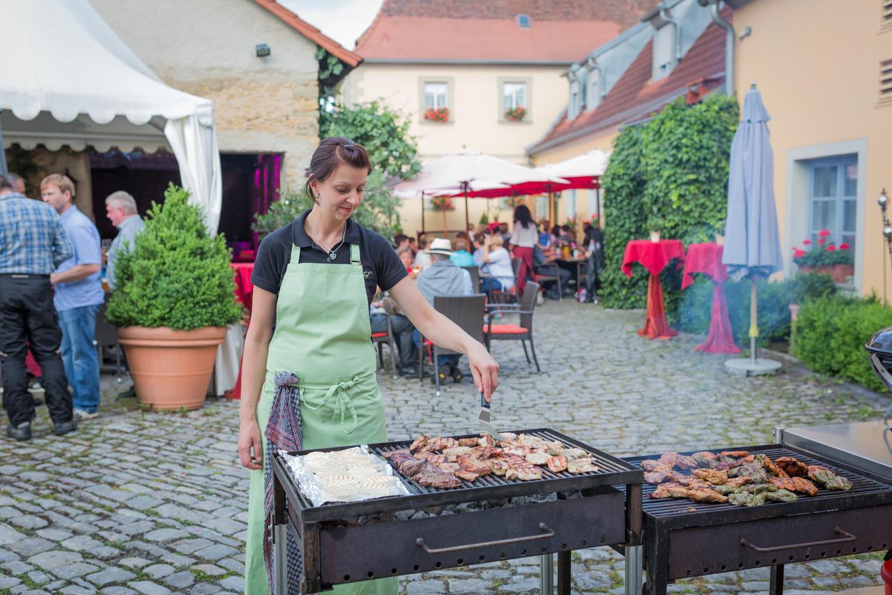 Der Patrizierhof - Weingut Gasthof Hotel - Familie Grebner Grosslangheim Extérieur photo